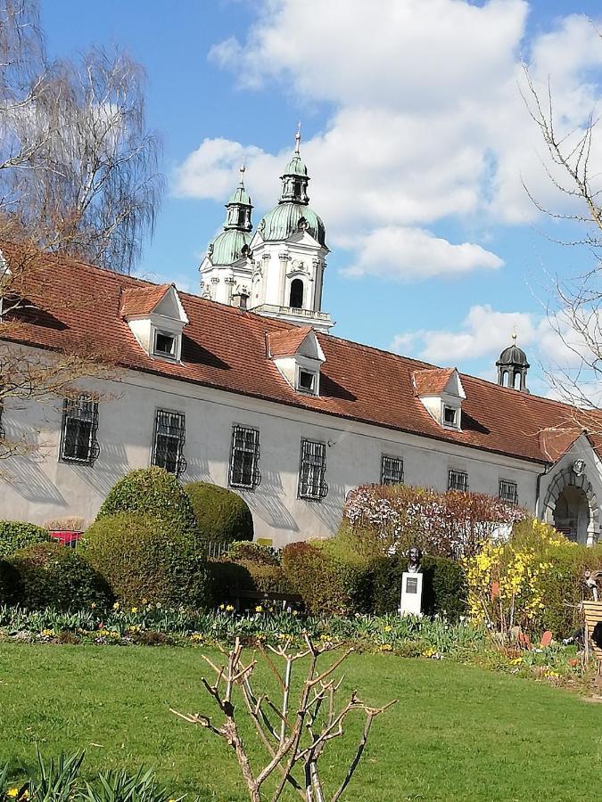 K14 - Oase Im Grunen Markt Sankt Florian Zewnętrze zdjęcie